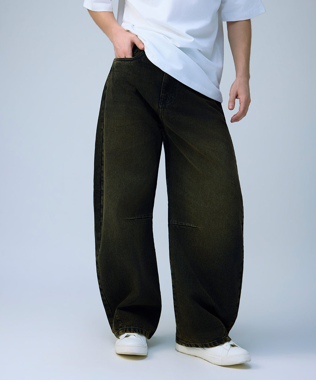 Mid-Rise Jeans