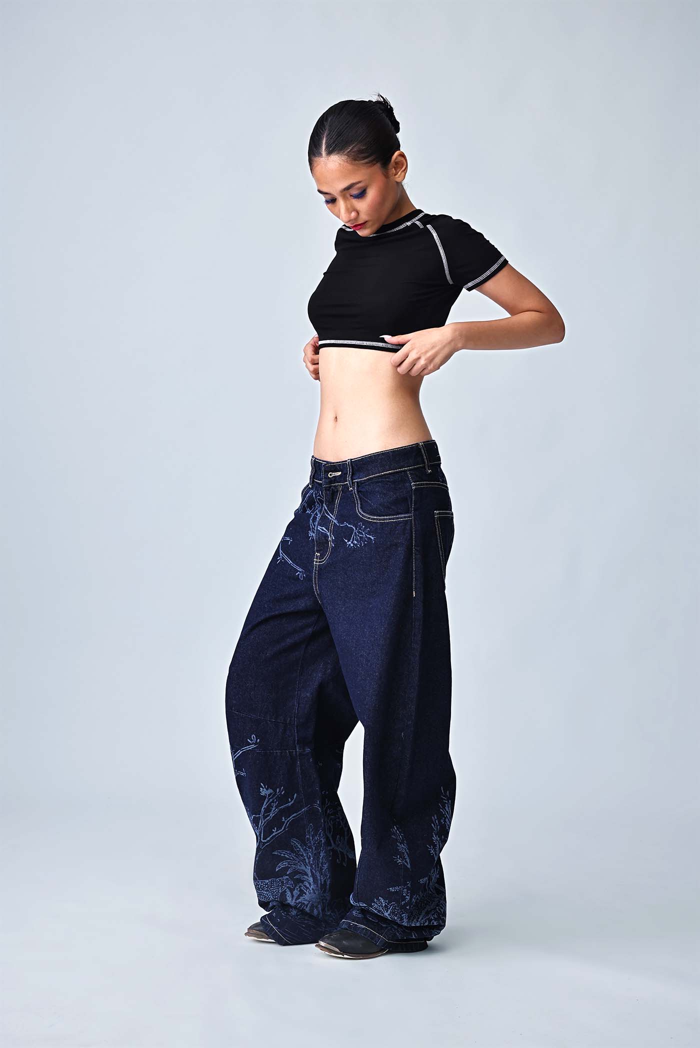 Dark Indigo Barrel Jeans - The Lost Paradise Women