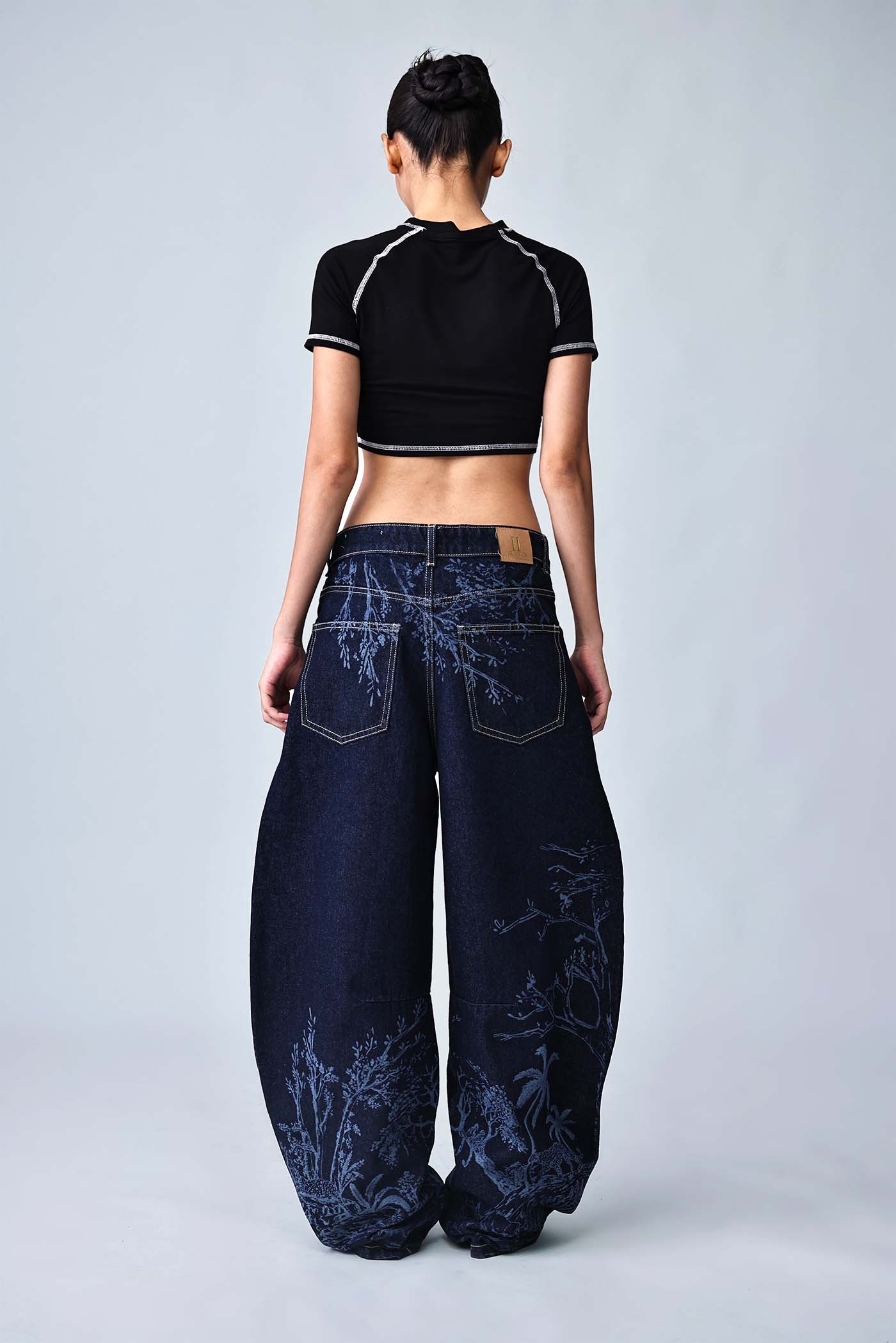 Dark Indigo Barrel Jeans - The Lost Paradise Women