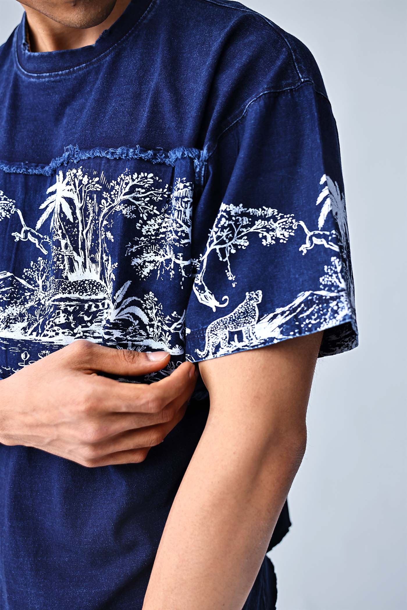 The Split Terrain Tee - INDIGO