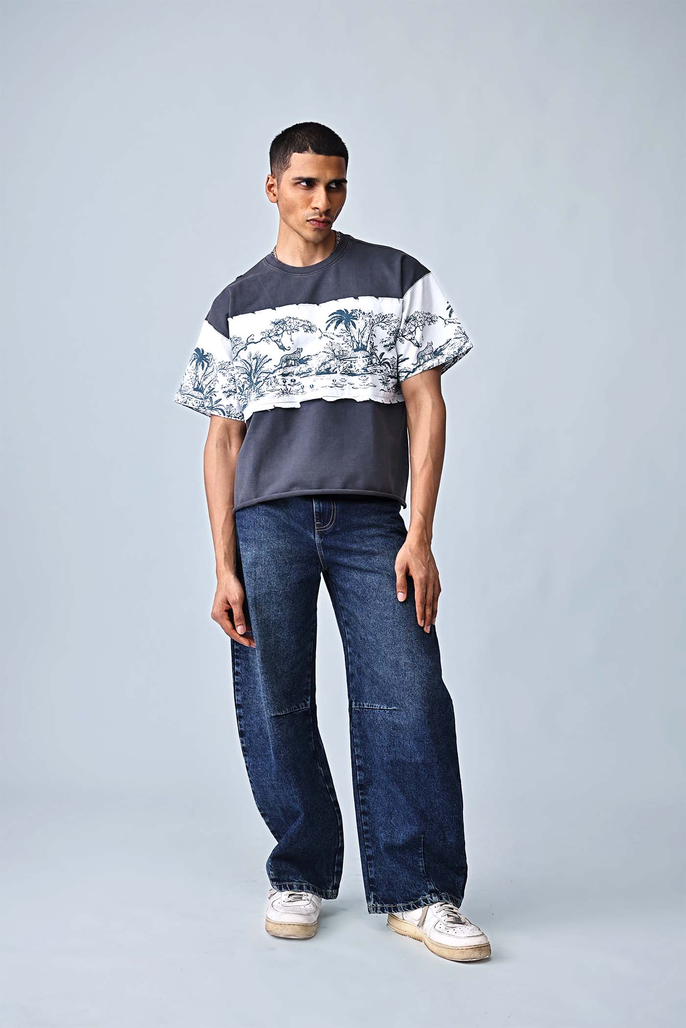 The Split Terrain Tee - GREY