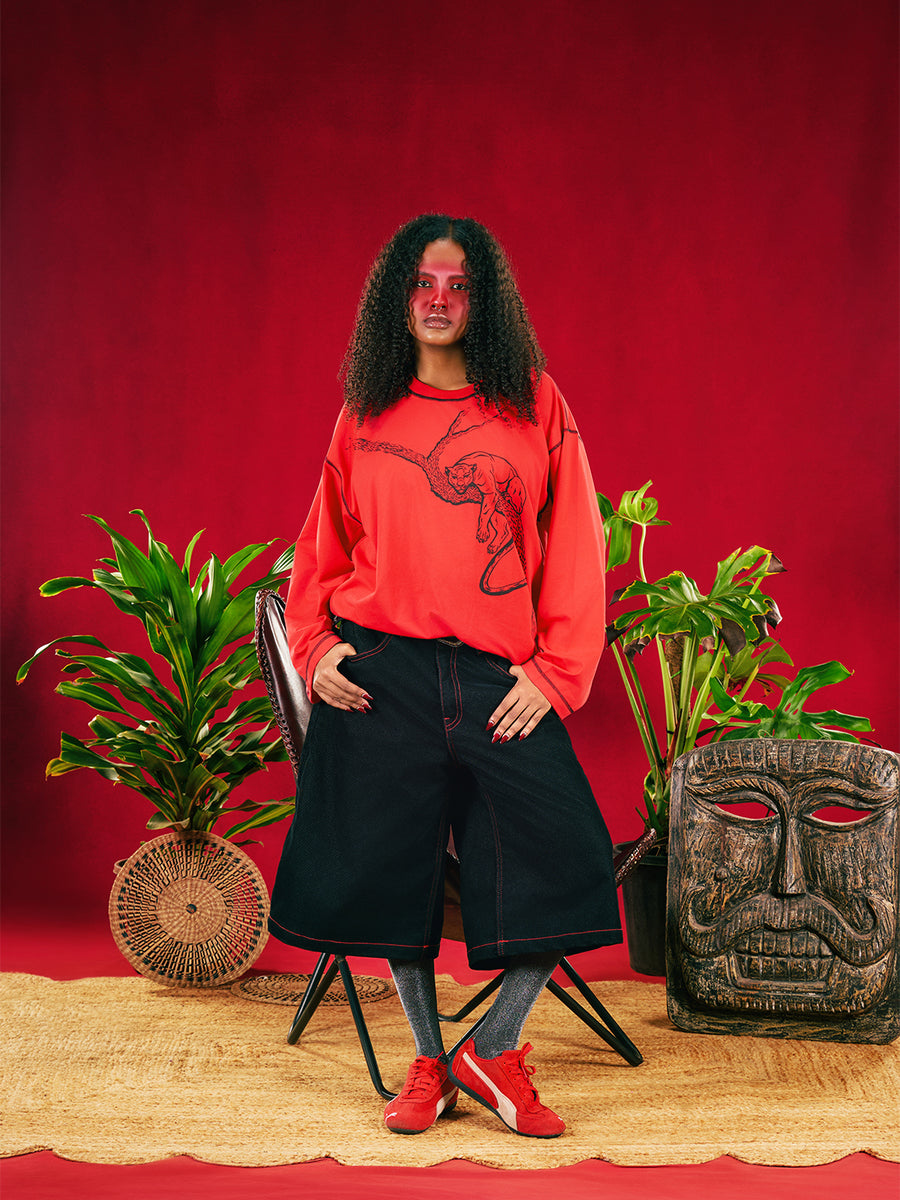 Black Insignia Bermuda Jort — Unisex