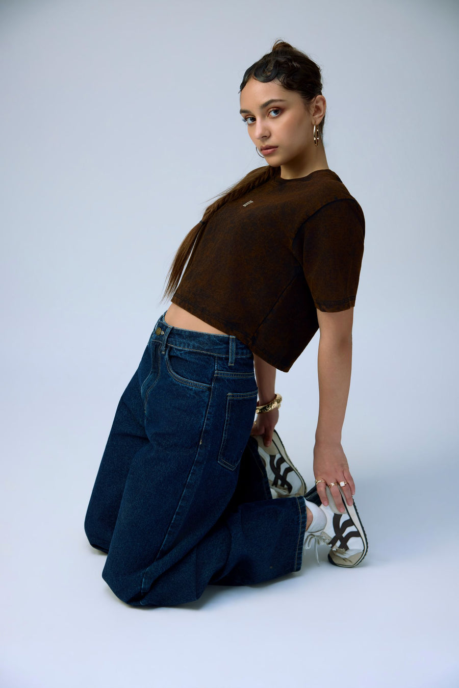dark indigo barrel jeans